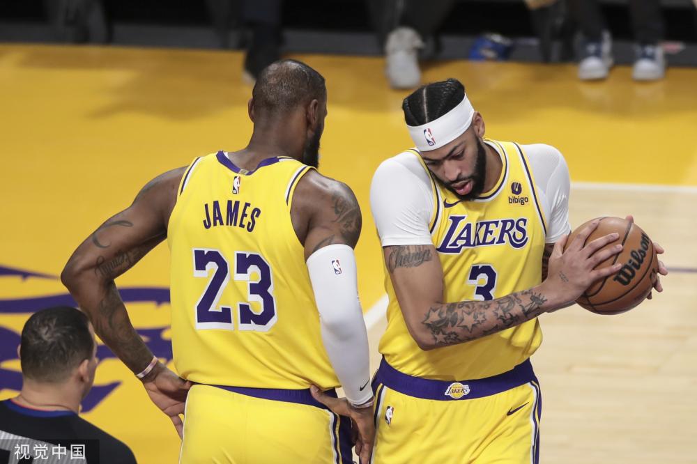 育赛事中 育赛事中